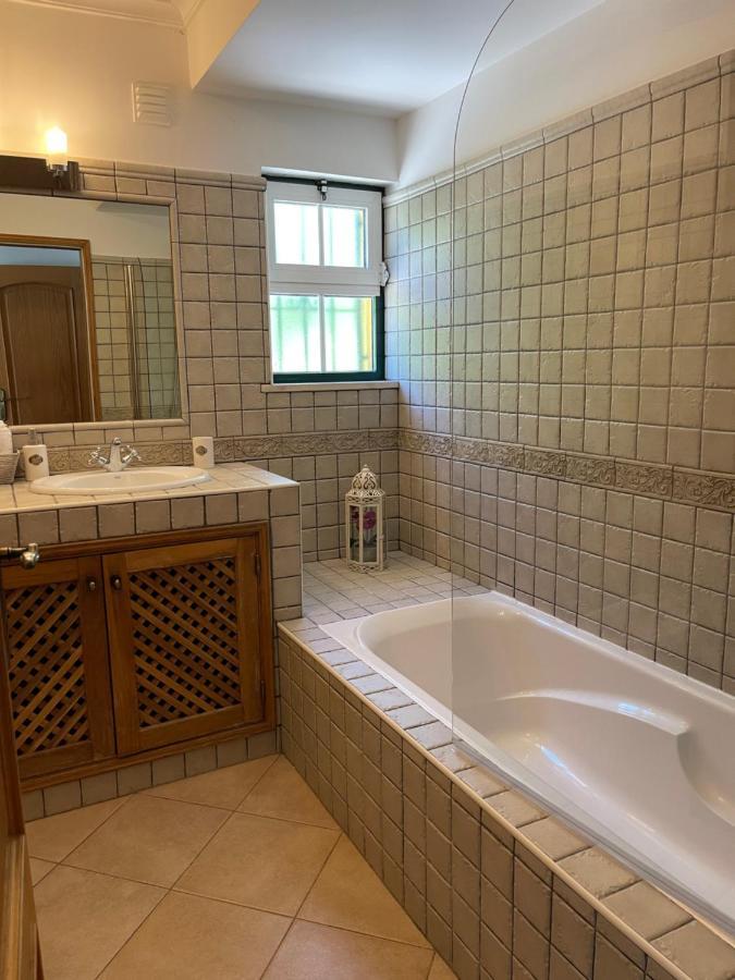 הוילה לאגוּ‏ש Oliva House מראה חיצוני תמונה