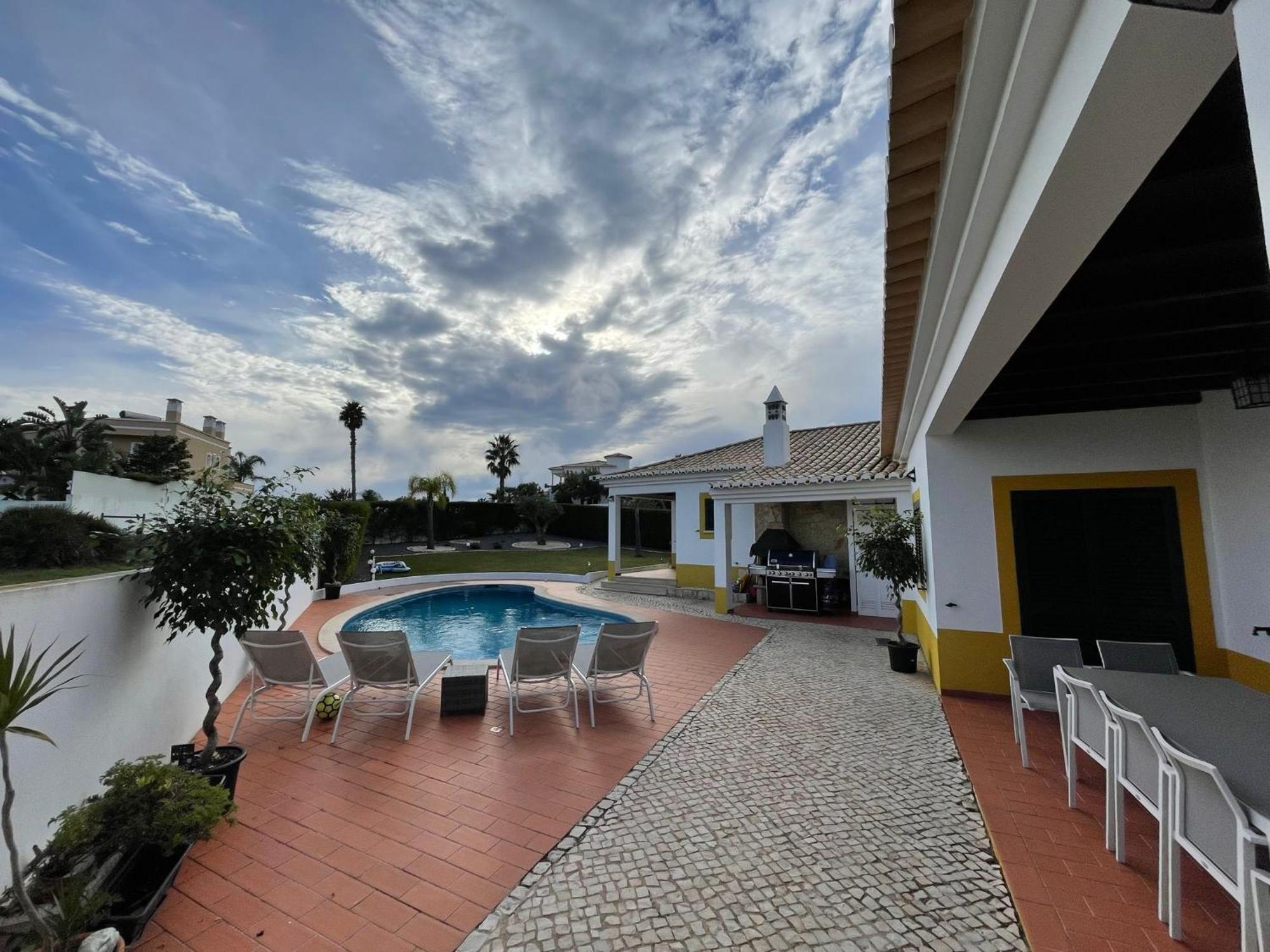 הוילה לאגוּ‏ש Oliva House מראה חיצוני תמונה